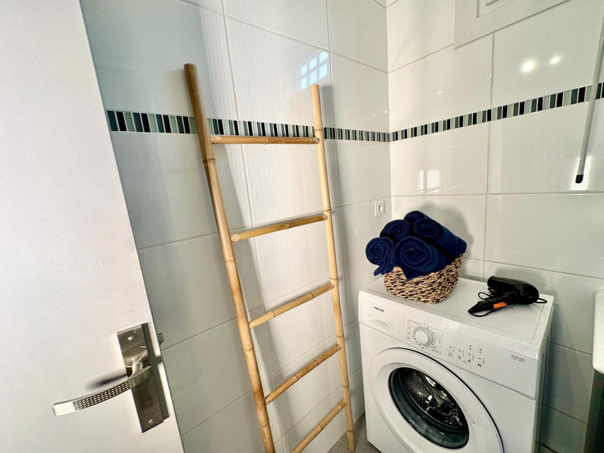 Ferienwohnung Le Bleu Soleil - A 2 Min Du Metro - 7 Min De Paris Maisons-Alfort Exterior foto